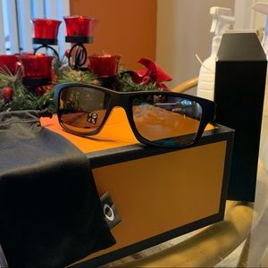 Oakley men’s Jupiter sunglasses